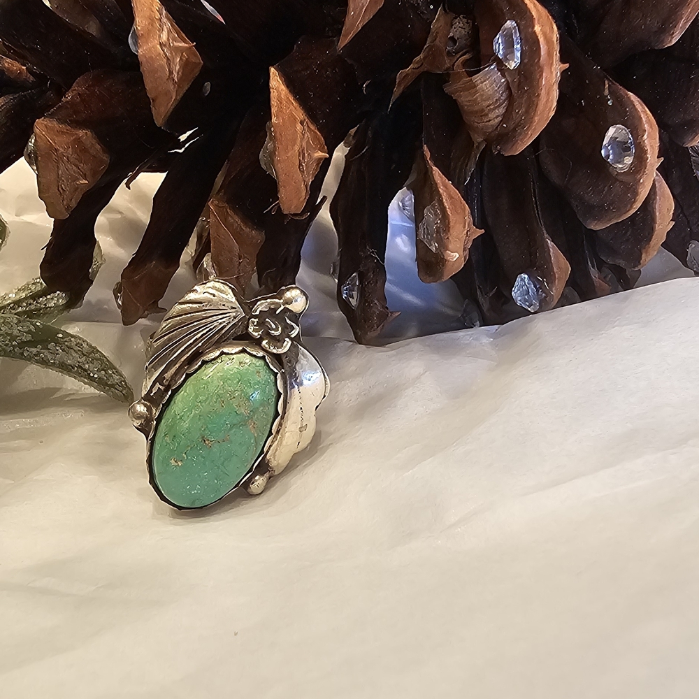 Silver and Turquoise Women's Ring Size 6.75